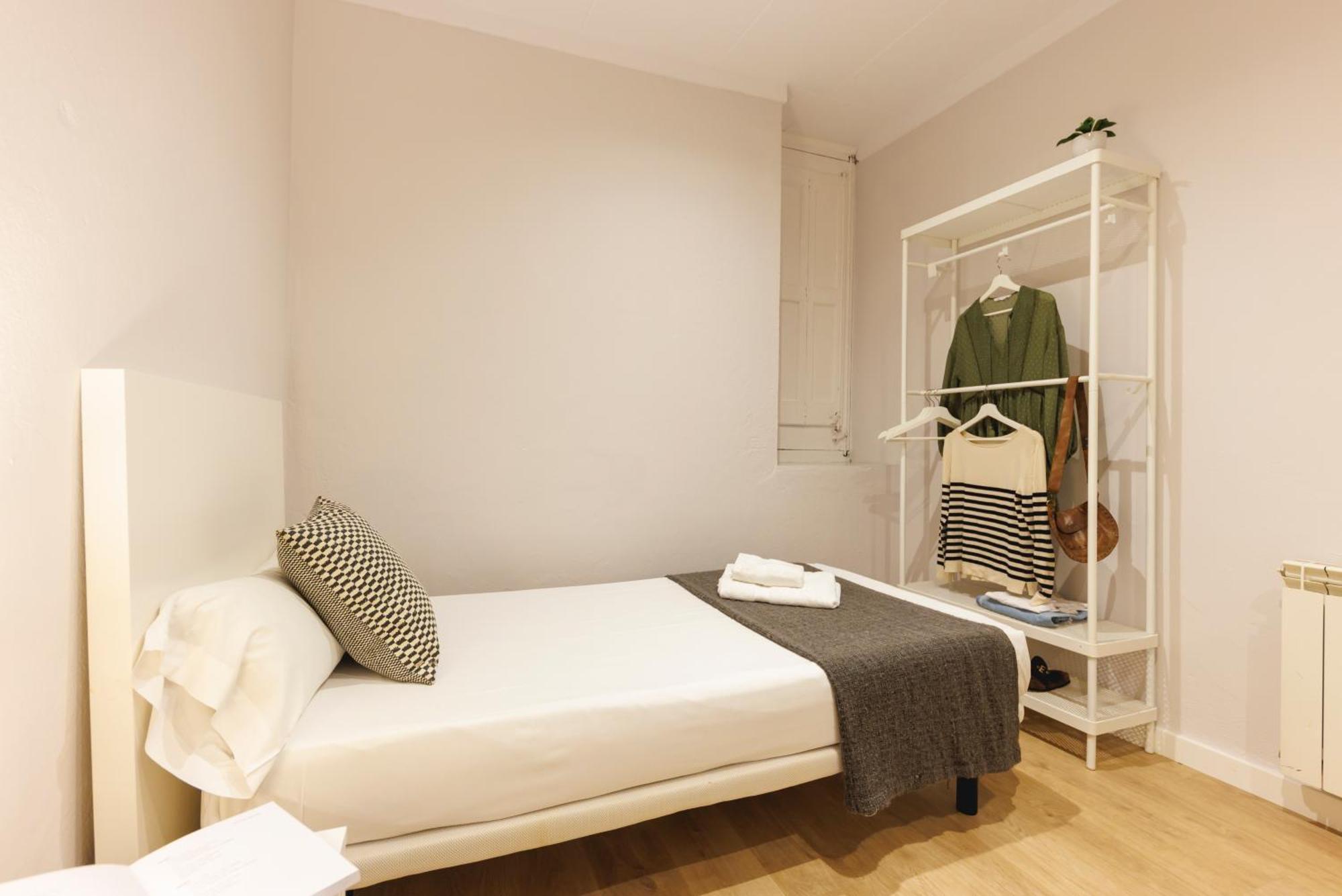 Bravissimo Apartaments Mora 4 Жерона Екстер'єр фото