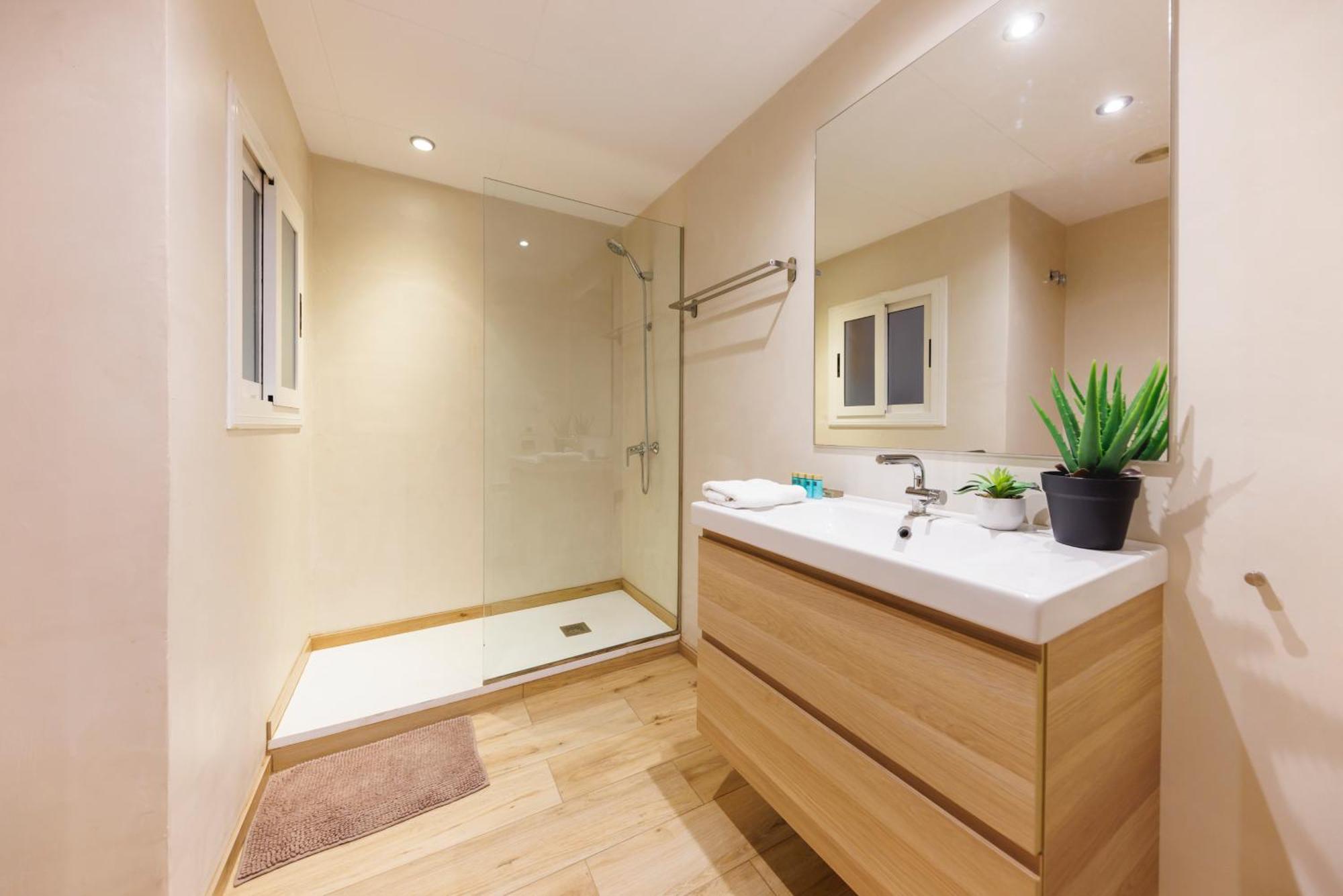Bravissimo Apartaments Mora 4 Жерона Екстер'єр фото