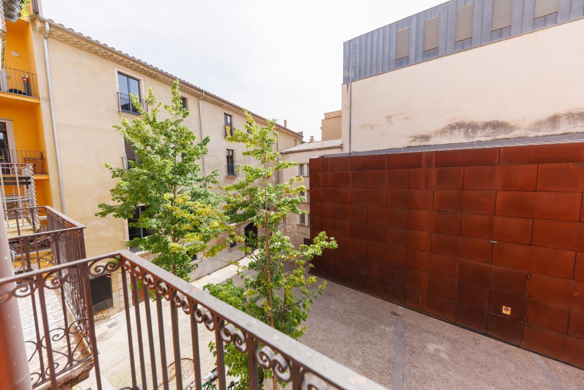 Bravissimo Apartaments Mora 4 Жерона Екстер'єр фото