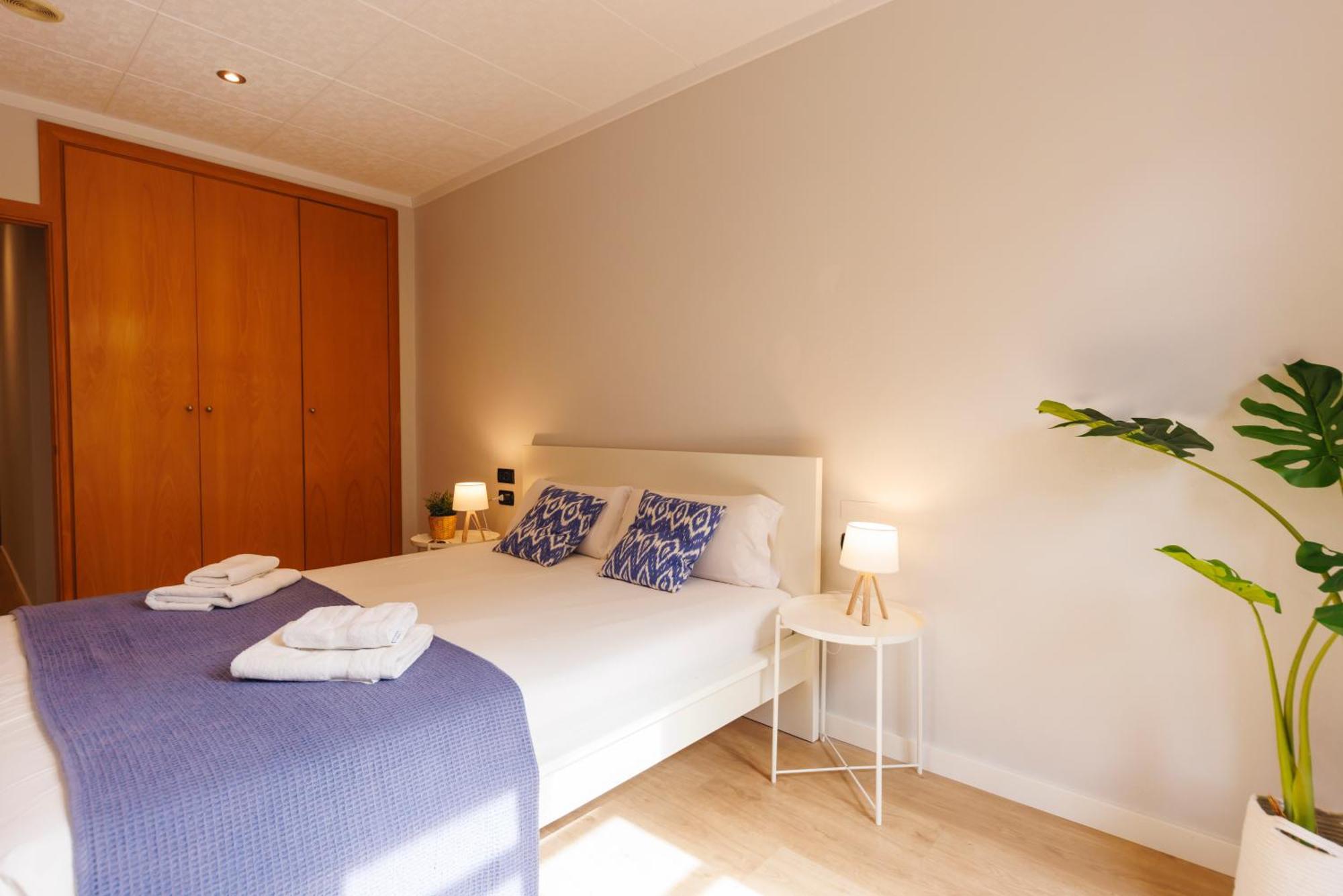 Bravissimo Apartaments Mora 4 Жерона Екстер'єр фото