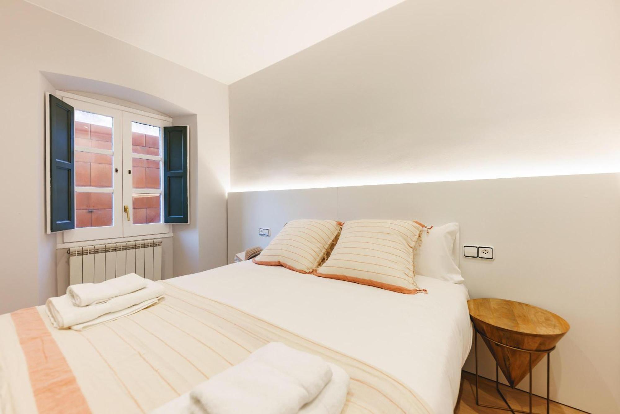 Bravissimo Apartaments Mora 4 Жерона Екстер'єр фото