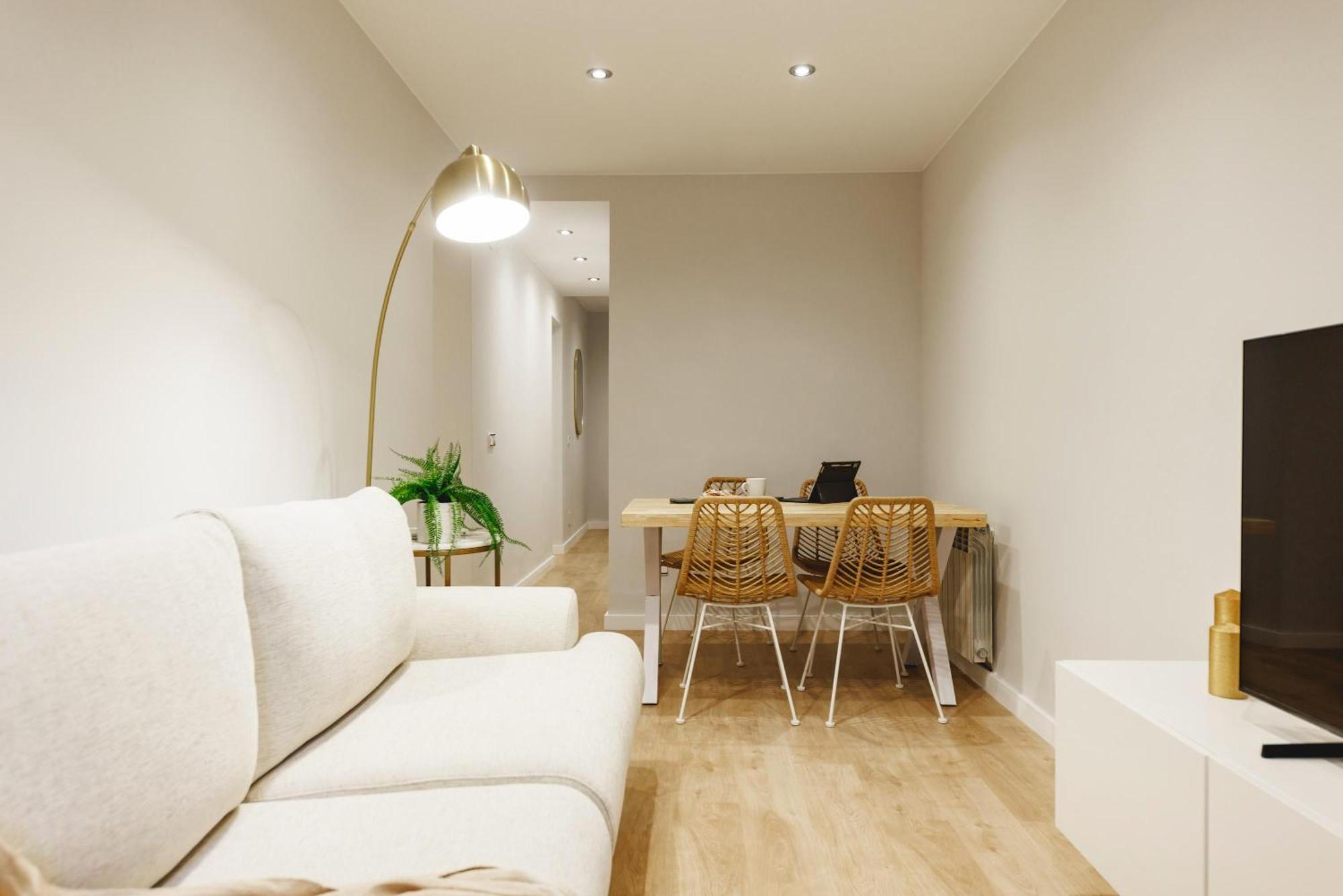 Bravissimo Apartaments Mora 4 Жерона Екстер'єр фото
